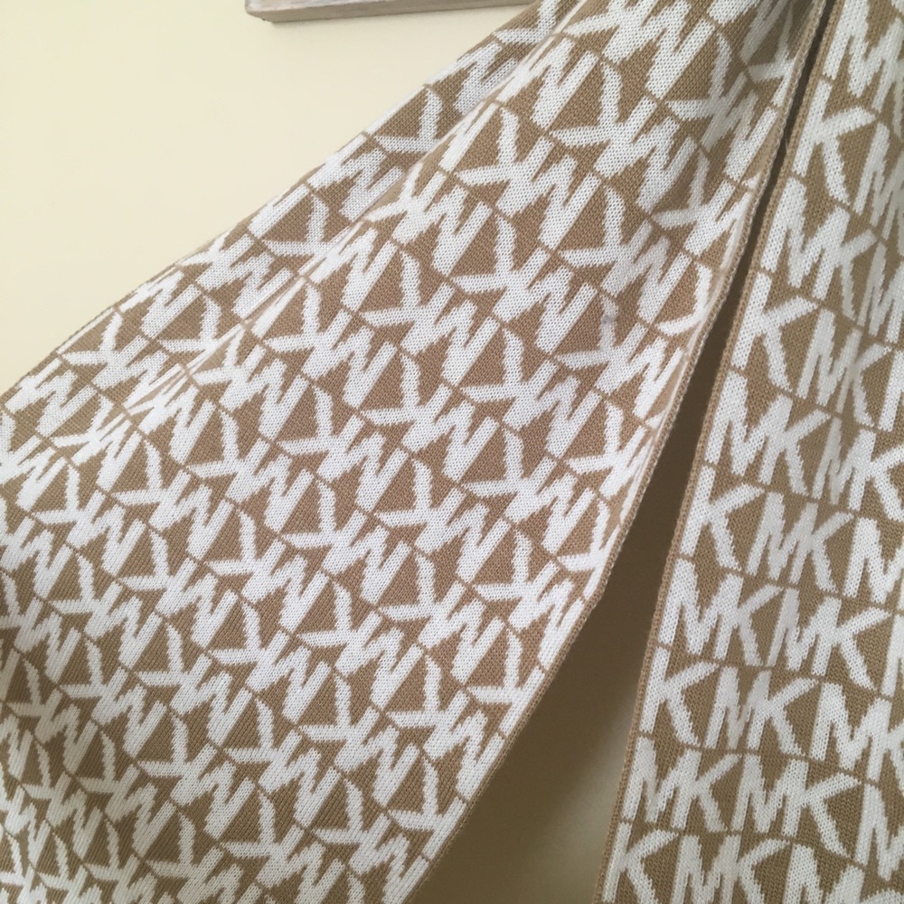 Michael Kors Scarf